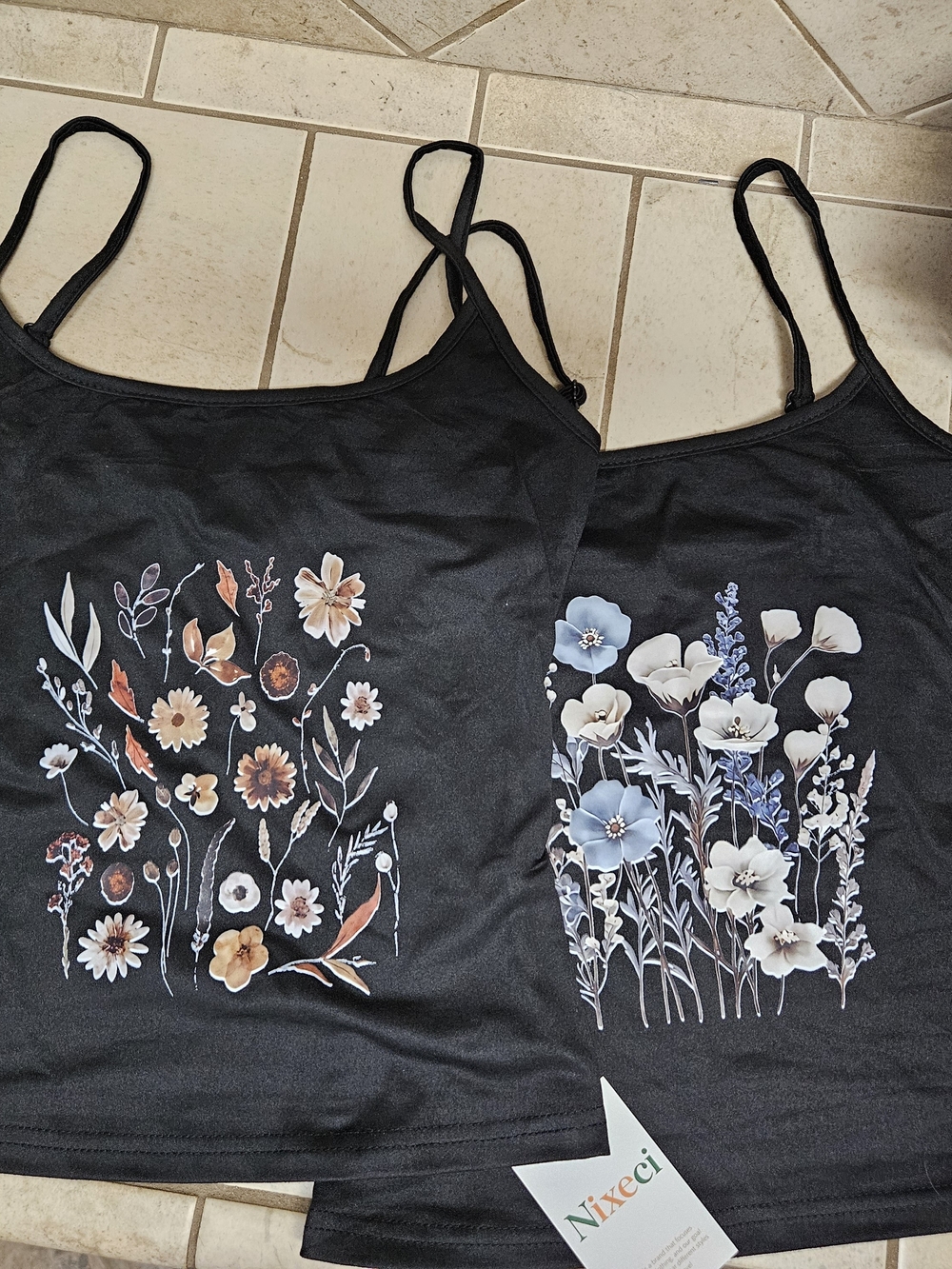 TWO Women's Black Floral Print Cami Tank Tops, XS